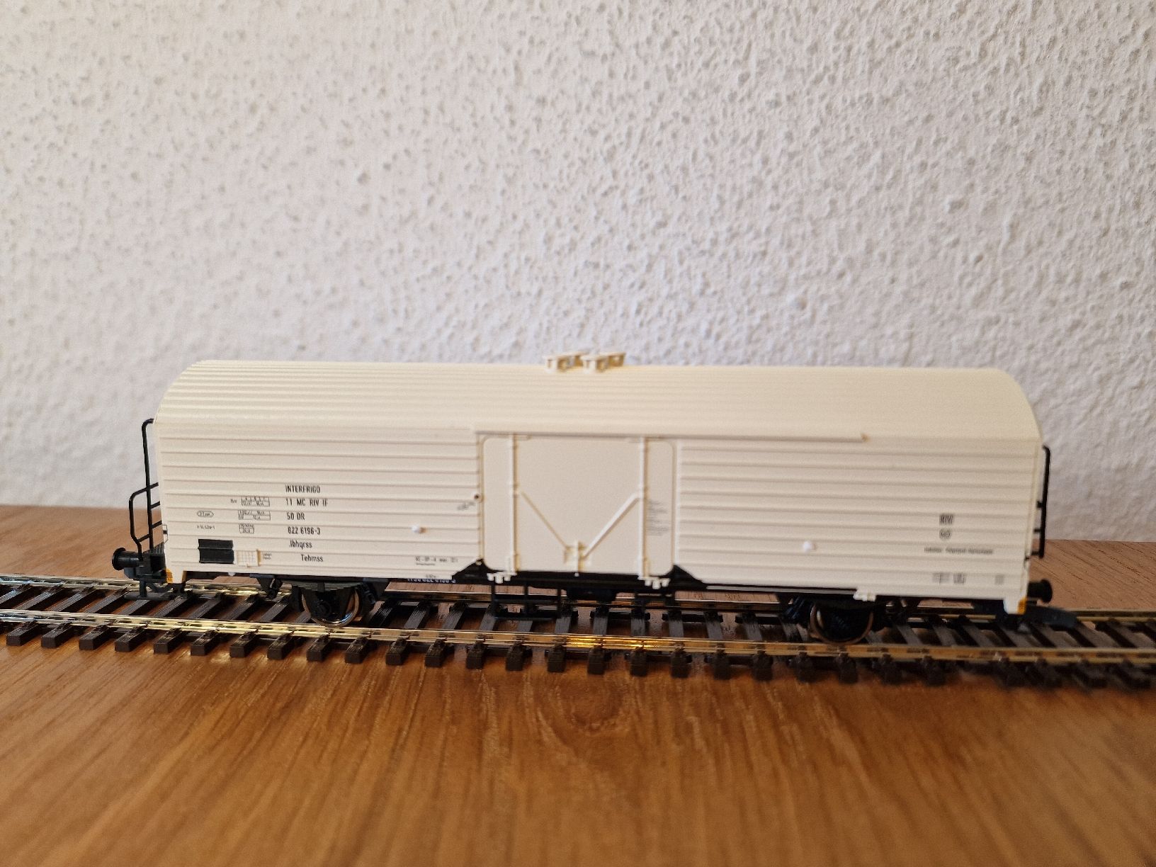 Roco Modellini di ferrovie: DR Interfrogowagen H0 – Nuovo (secondo la descrizione) da Matten b. Interlaken venduto da lor_hr9w 1