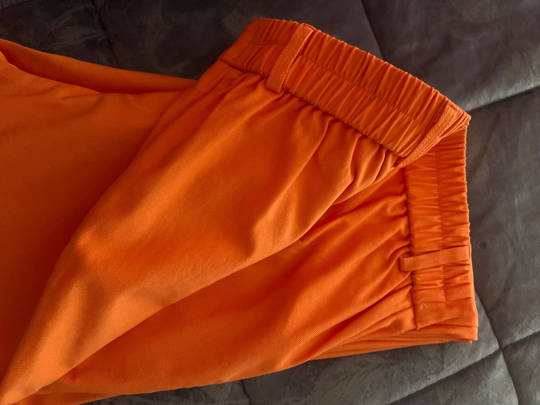 Pantaloni: Pantalons Orange Taille S-M – Nuovo (secondo la descrizione) da Gland venduto da ms_ 1