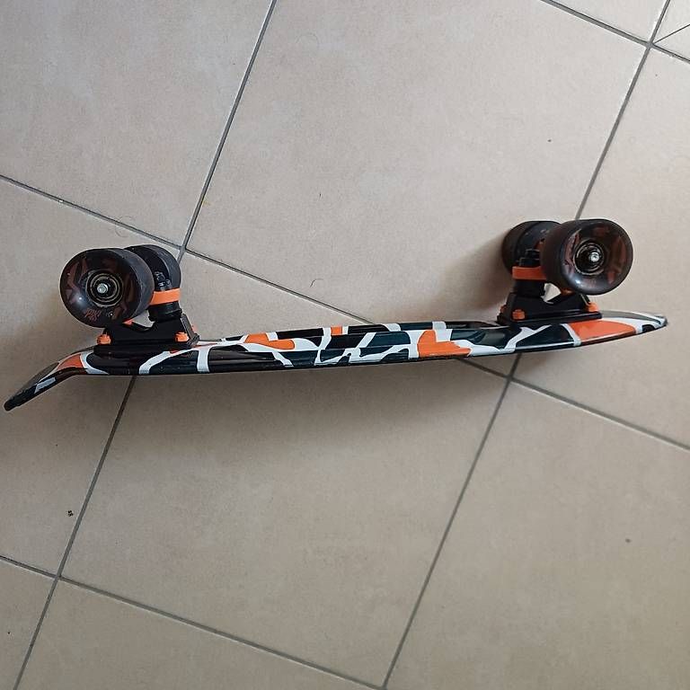 Skateboards: Skateboard enfant – Usato da Bex venduto da Sakito 1