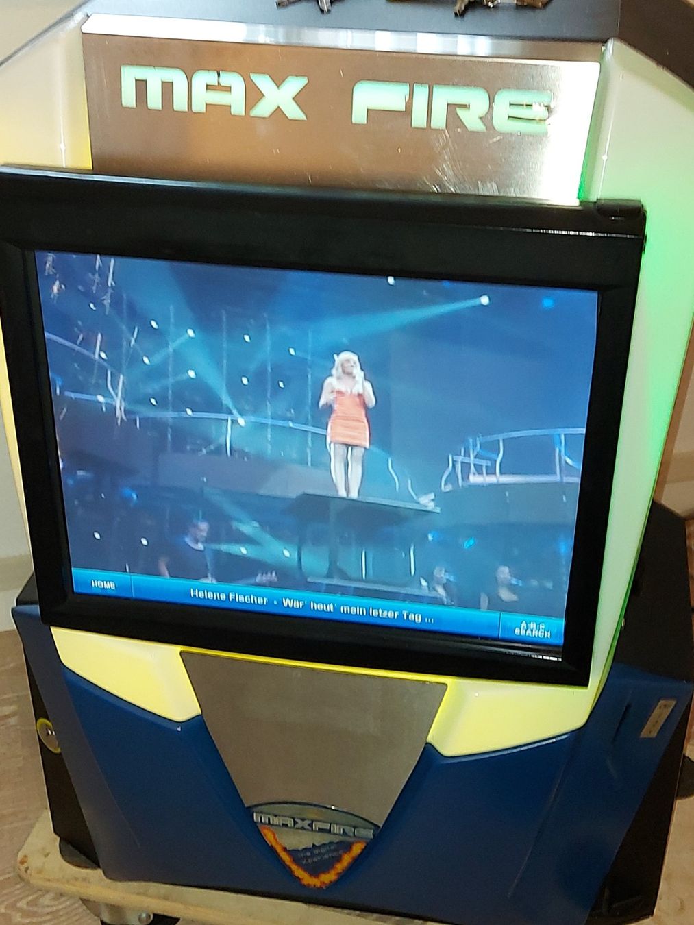 Spielautomaten: Musikbox MAX FIRE Video von TAB – Gebraucht aus Jona von Soldini 1