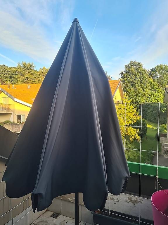 Ombrelloni: Parasol Doppler 2.5m anthracite – Usato da Epalinges venduto da mux_vc5l 3