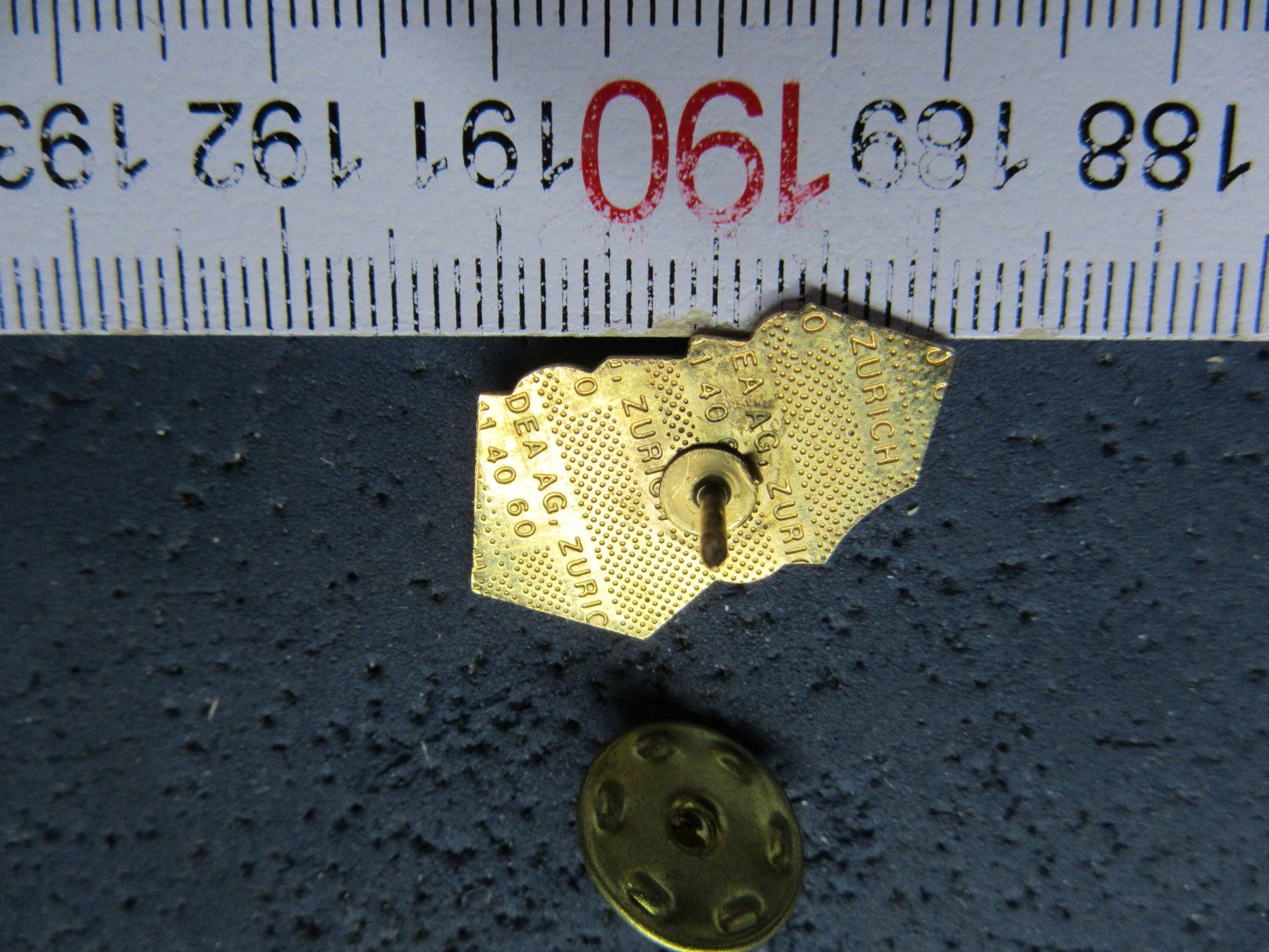 Swiss Placchette & Badge: SBRINZ KÄSE SCHWEIZ PIN – Usato da Ettingen venduto da Hausi4711 1