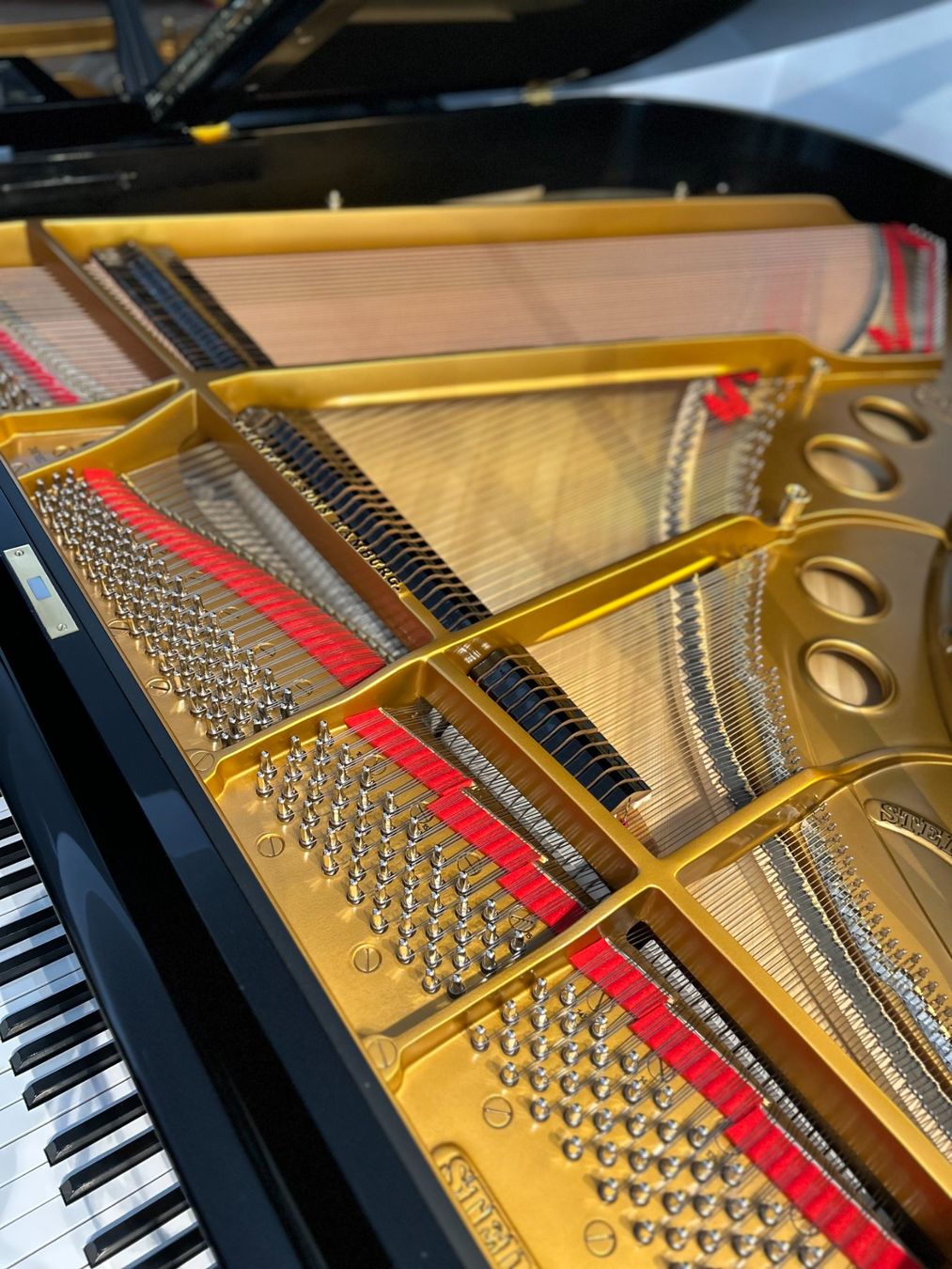 Steinway Musikinstrumente: Steinway & Sons O-180, revidiert – Gebraucht aus Bern von Heutschipiano 3