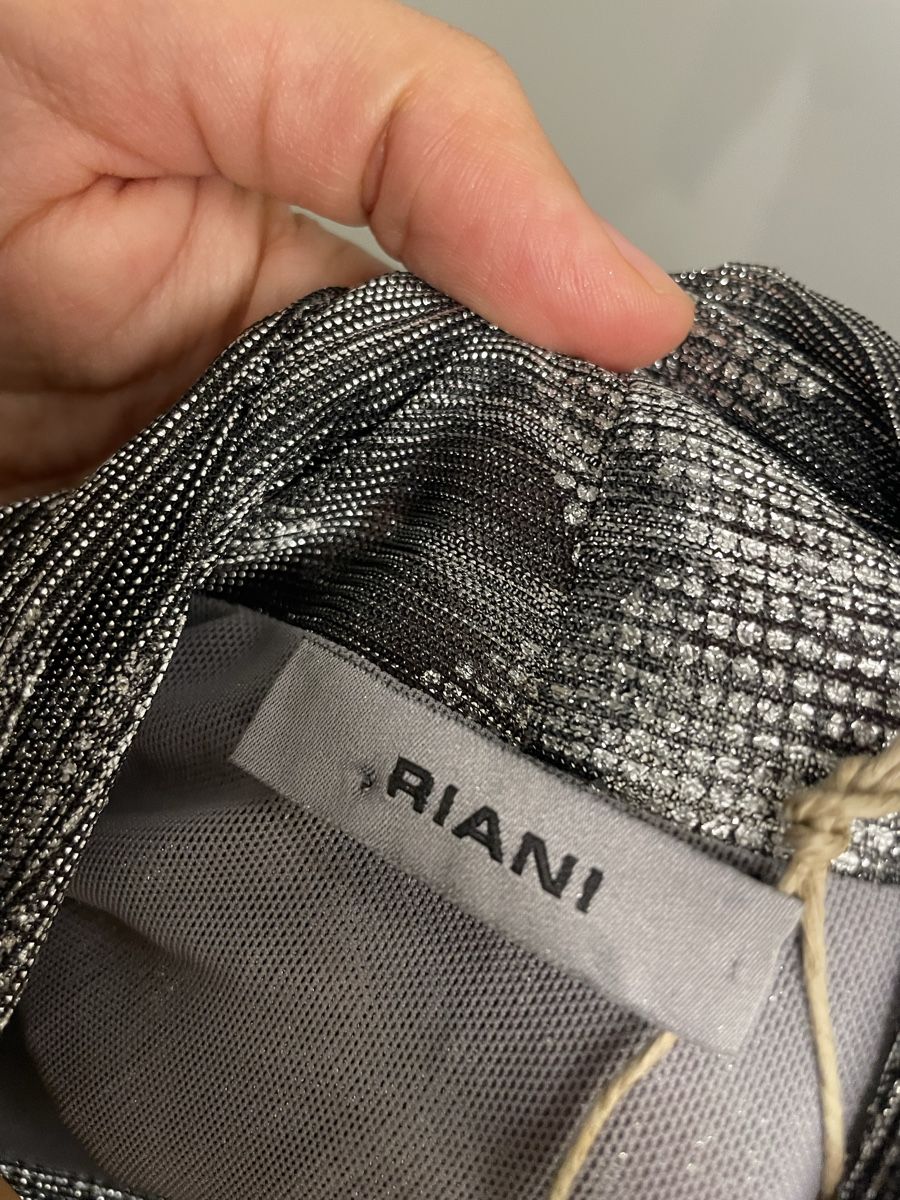 Canottiere & Pantaloni: Riani maglia FR 40 – Usato da murten venduto da Ester09 1