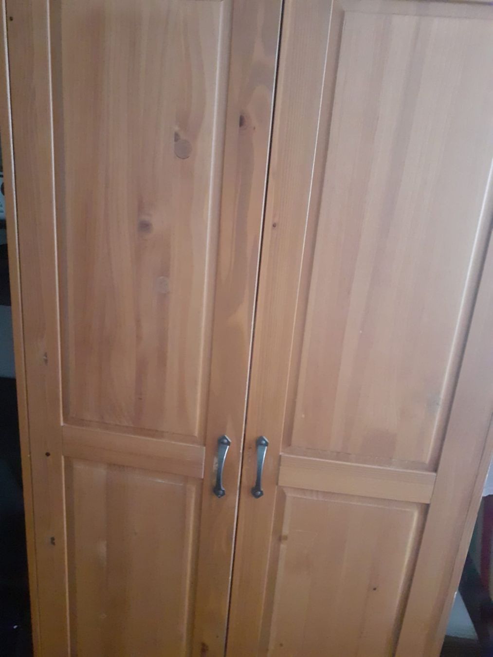 Armadi: Kleiderschrank – Usato da Yverdon venduto da DerStorchUndDieBiene 5