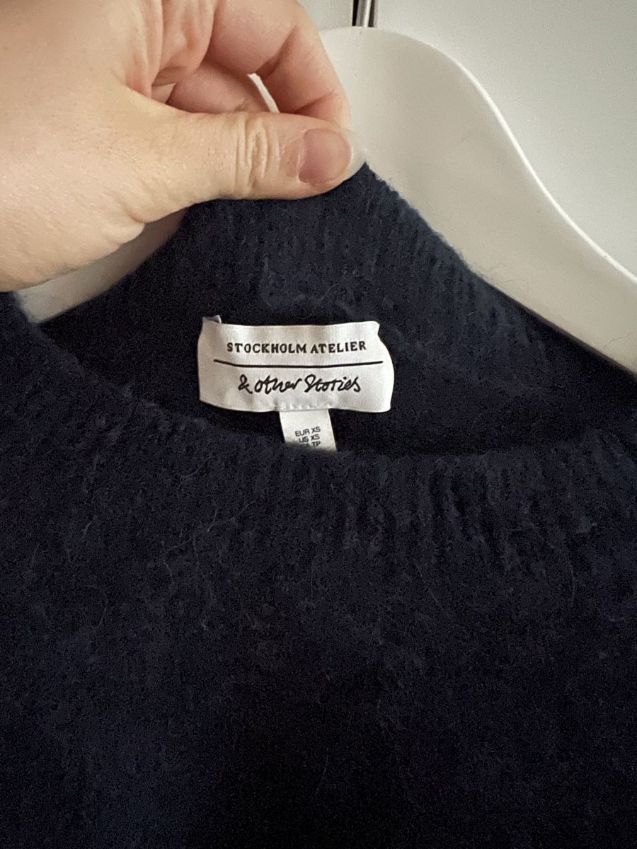 Other Stories Maglioni & Felpe: Wollpullover &otherstories dunkelblau – Usato da Luzern venduto da Soeuv 2