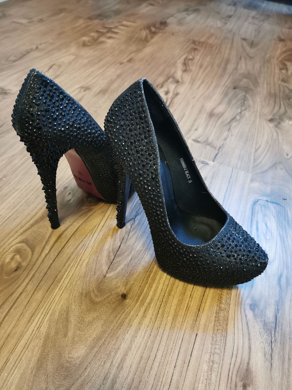 Scarpe da donna: Pumps, 35, Schwarz mit steine – Nuovo (secondo la descrizione) da Effretikon venduto da Movie99 5
