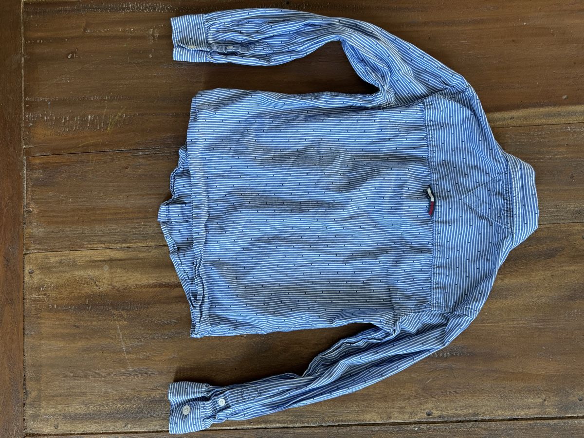 Tommy Hilfiger Hemden, T-Shirts & Polos: Tommy Hilfiger Hemd,Gr.104, gestreift – Gebraucht aus Bazenheid von _Orninda_ 2
