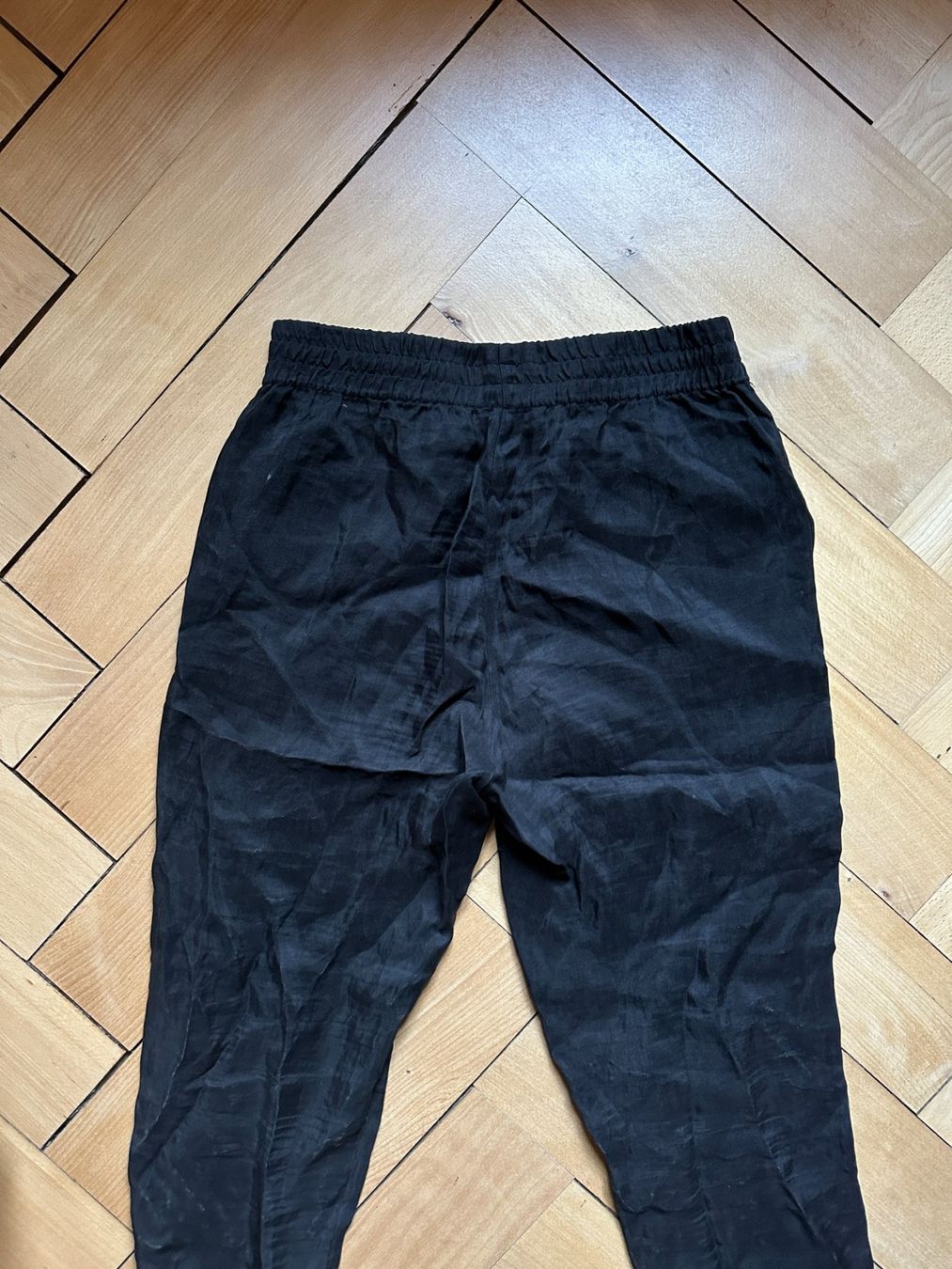Zara Hosen: ZARA - Hose schwarz locker S – Gebraucht aus Zürich von Diazaio 2