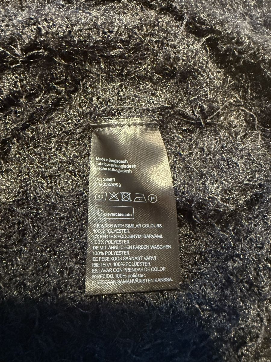 H&M Maglioni & Felpe: Pullover schwarz - Grösse L von H&M  – Usato da Wohlen AG venduto da Coco_91 3