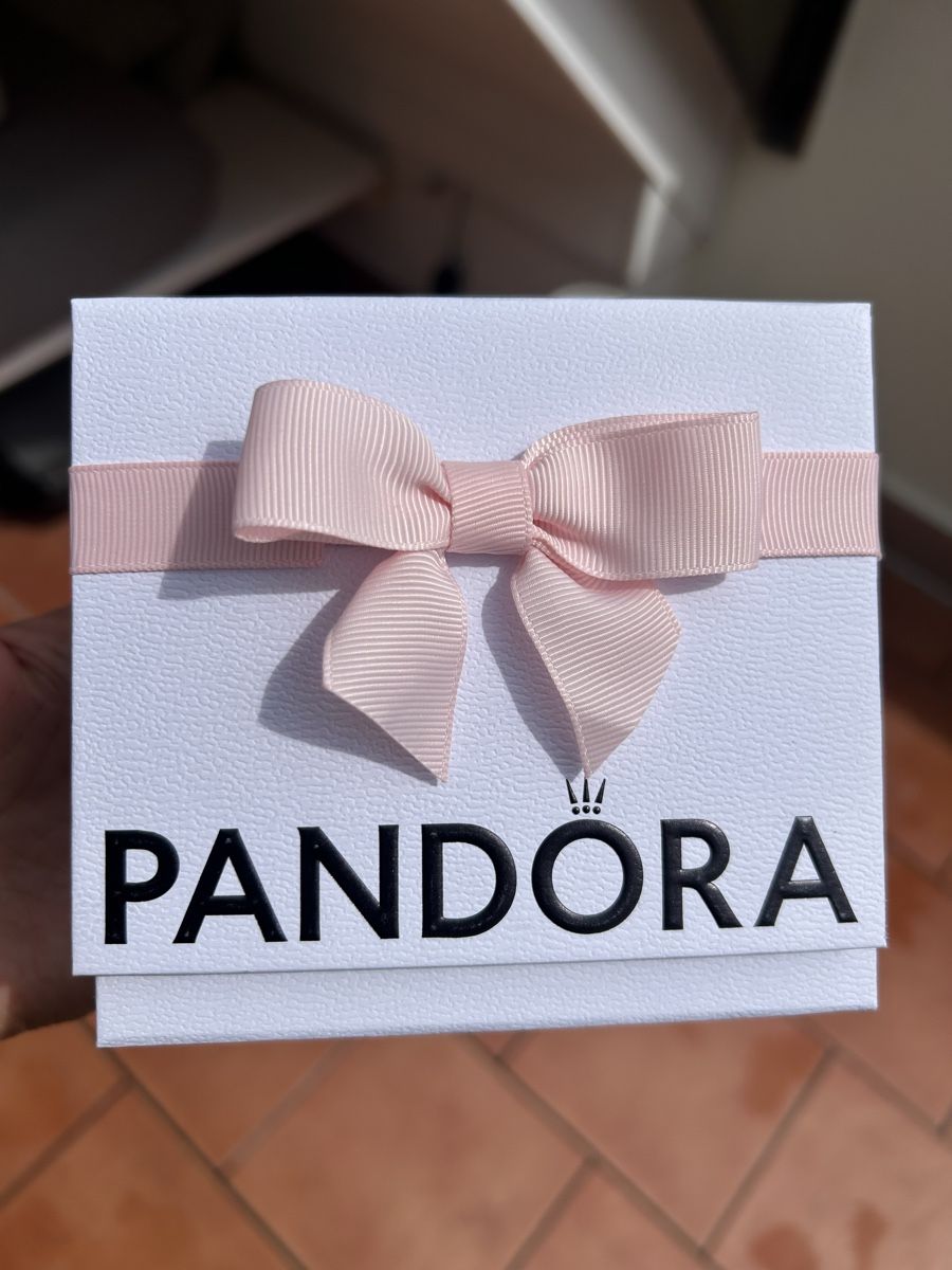 Pandora Bracciali & Braccialetti: PANDORA Celestial Heart Clasp Bangle – Usato da Möhlin venduto da seerose6 9