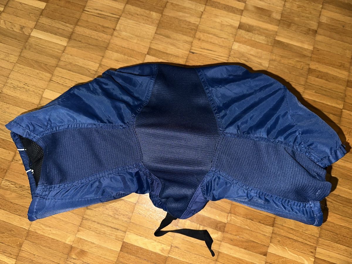 Nike Pantaloni: Hose Hockey – Usato da Langnau am Albis venduto da mar_g65p 3
