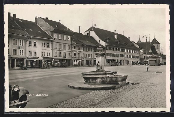 Cartoline postali: AK Aarberg, Brunnen am Marktplatz – Usato da Berlin venduto da bartko-reher