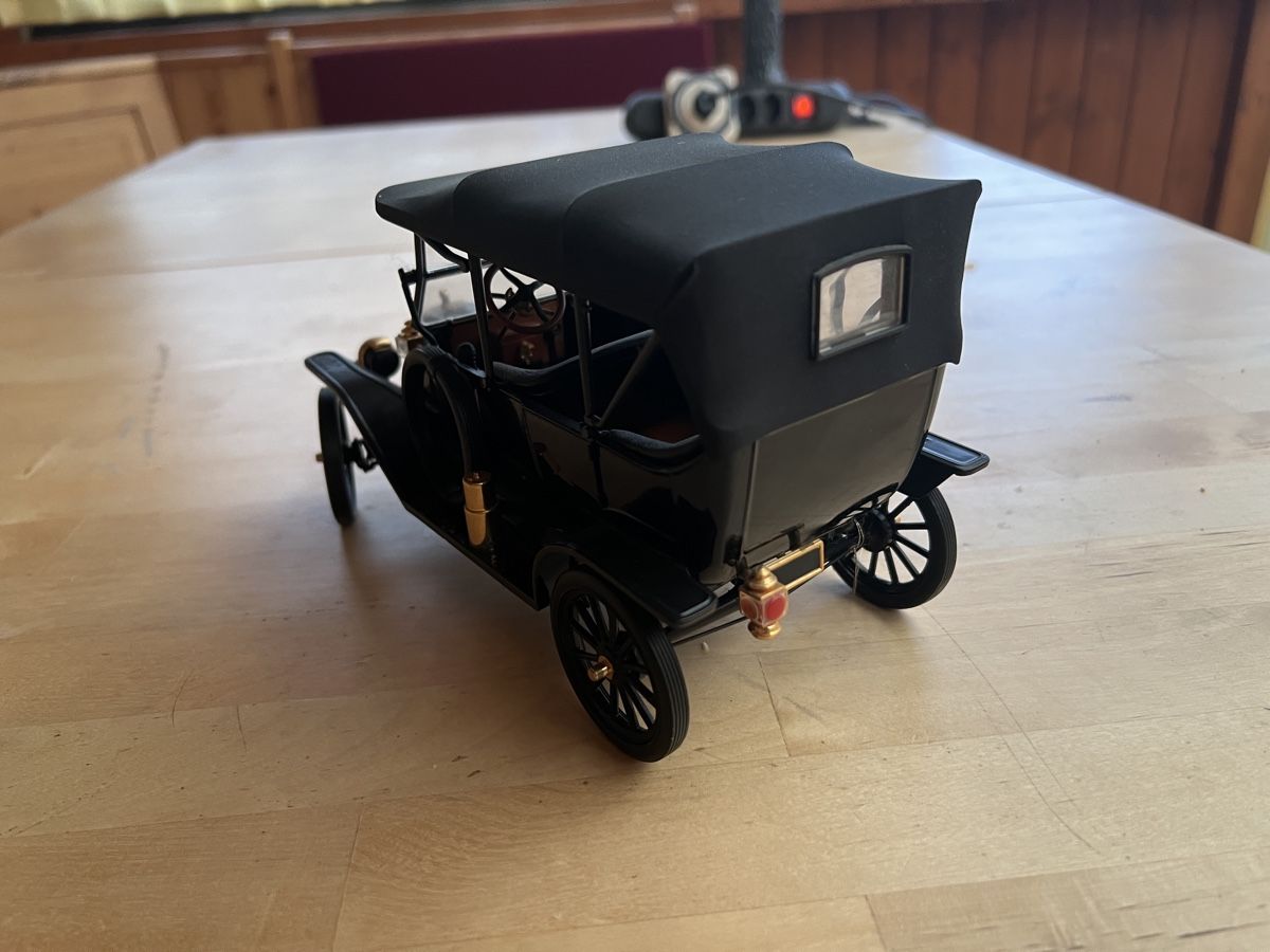 Ford Modellautos: Model T 1913 Ford 1:16 – Gebraucht aus Reigoldswil von Gora5 3