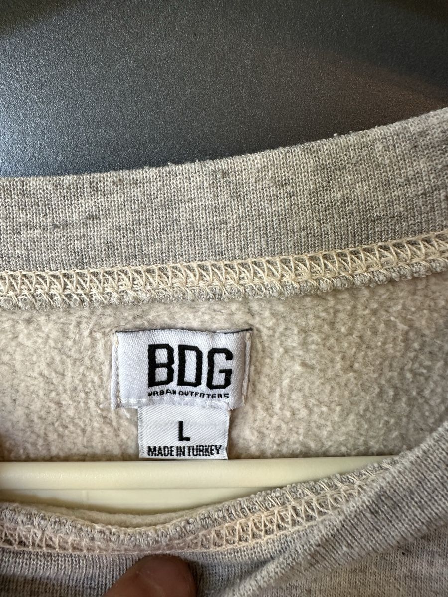 Pullover & Sweatshirts: Pull oversize bdg jeans taille L – Gebraucht aus st-prex von davdav1597 1