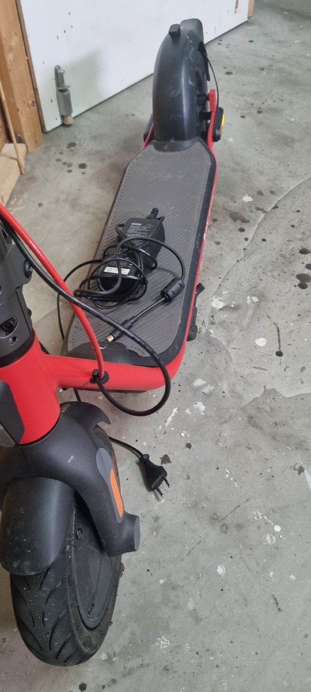 Elektromobile: monopattino elletrico – Defekt aus Oberrohrdorf von roc_g72s 2