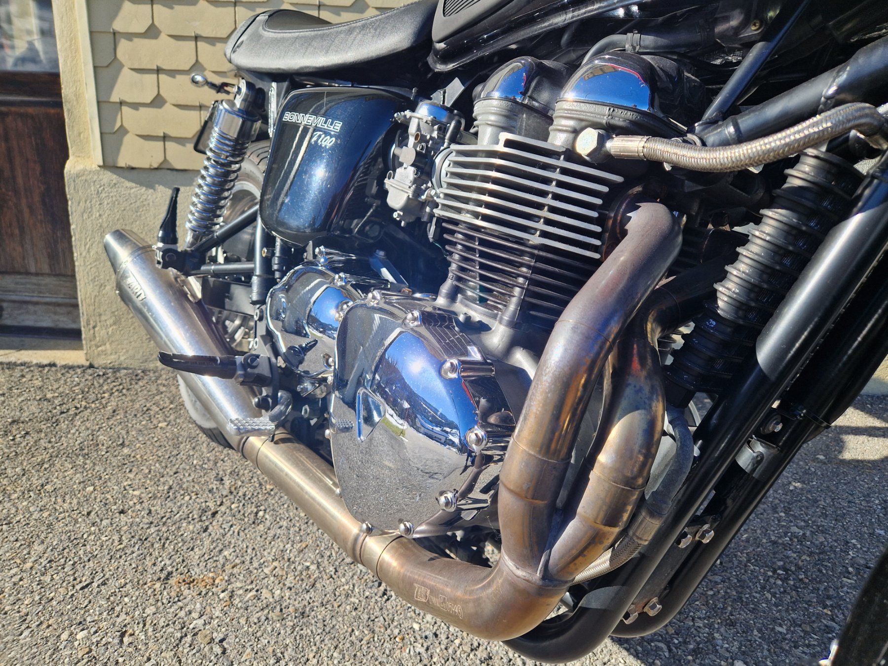 Triumph Strada: Triumph Bonneville T100 – Usato da Oeschseite venduto da lowbay 6