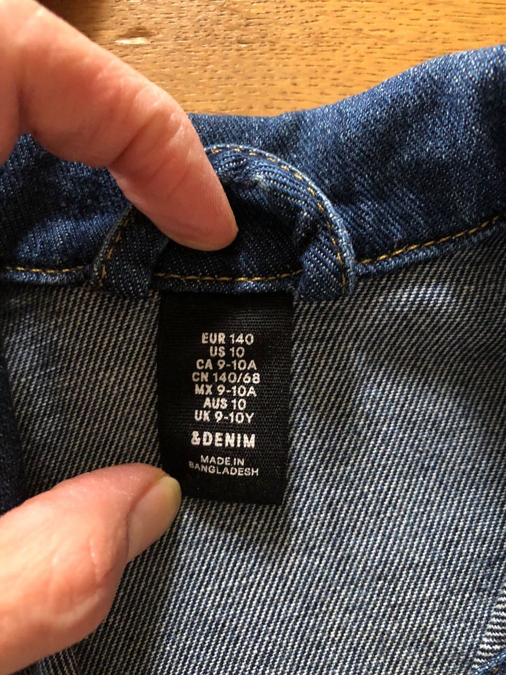 H&M Giacche & Cappotti: Jeansjacke Kinder 140 – Usato da Aarau venduto da arra7 2