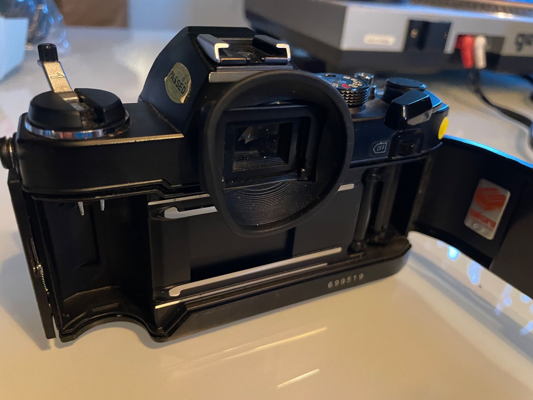 Konica Fotocamera: Konica Autoreflex TC analog kamera body – Usato da Embrach venduto da xenovolcano 2