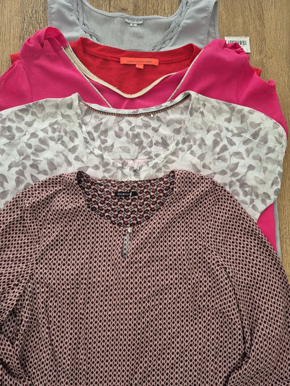 Lotti di vestiti: Lot 5x L/XL – Usato da St-Pierre-Clages venduto da _RV