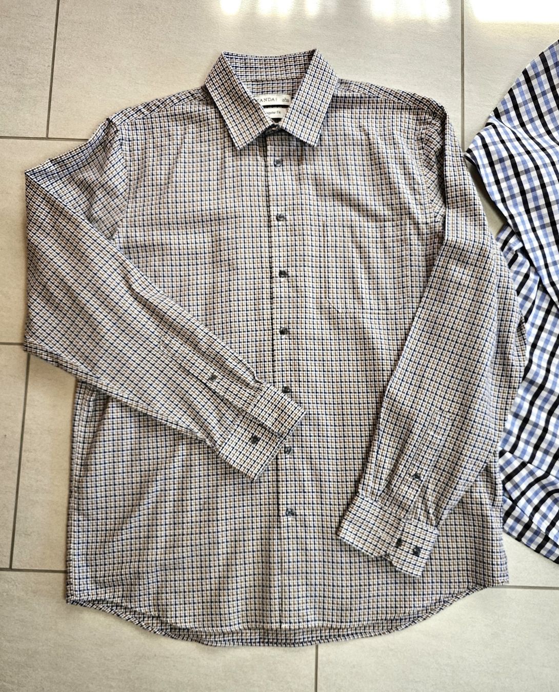 Lotti di vestiti: 2 Hemden Gr. 41/42 , Pullunder &  V-Ausschnitt-PulloveGr. XL – Usato da Einigen venduto da Pretorius66 4