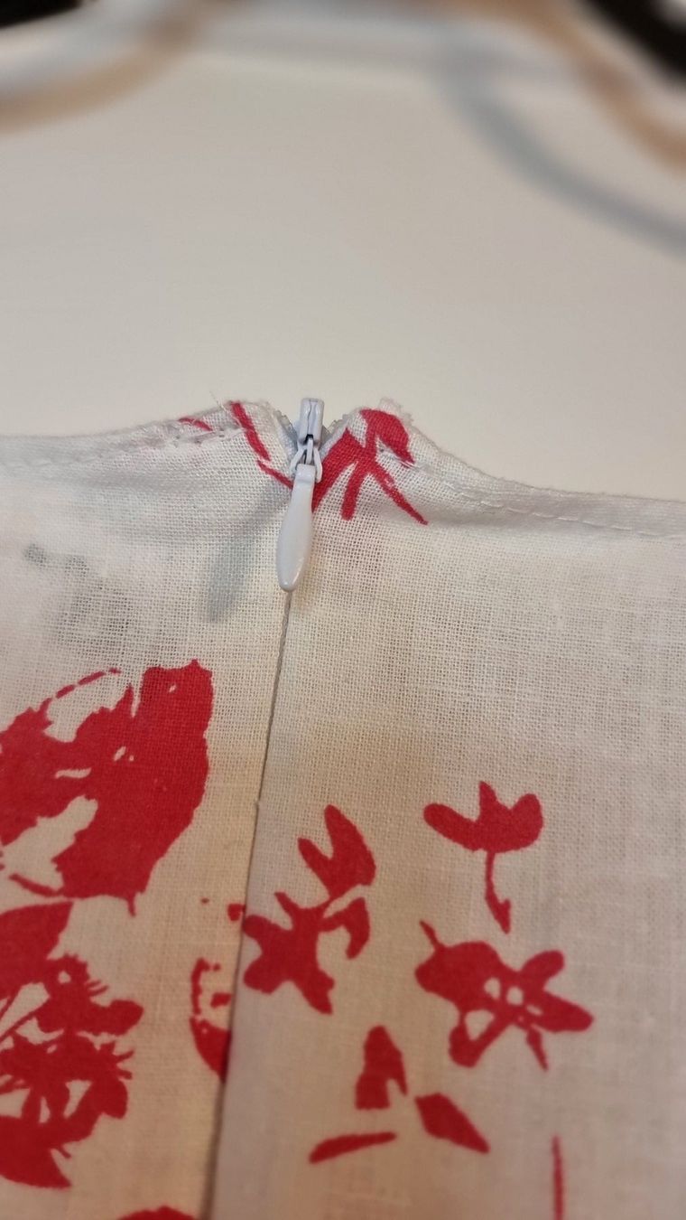 Kleider: Kleid Größe XL Baumwolle maybe Linen – Gebraucht aus Wald ZH von Martin79 2