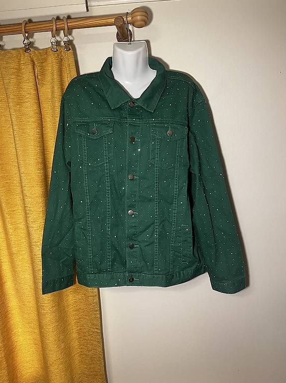 Giacche: Veste inspiration Swarovski  – Usato da Cheiry venduto da dam_pd2m