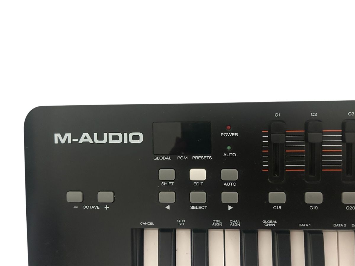 M-Audio Musikinstrumente: M-Audio Oxygen 49 USB MIDI-Keyboard Controller – 49 Tasten, – Gebraucht aus Bern von Kevin_22 2