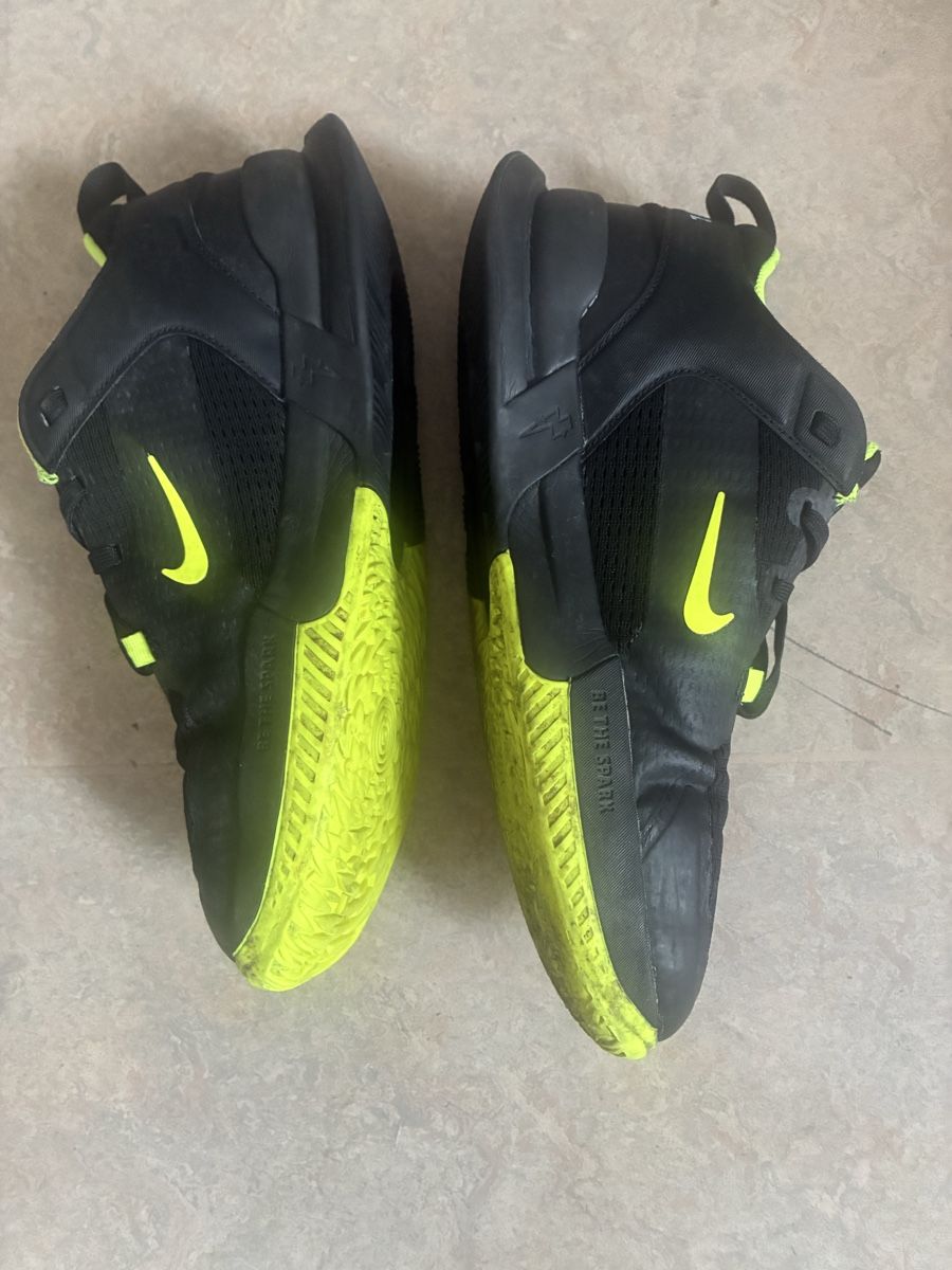 Chaussures hommes: Nike running shoes, size 41, excellent condition – D'occasion à Zürich par Sergio.BR 1
