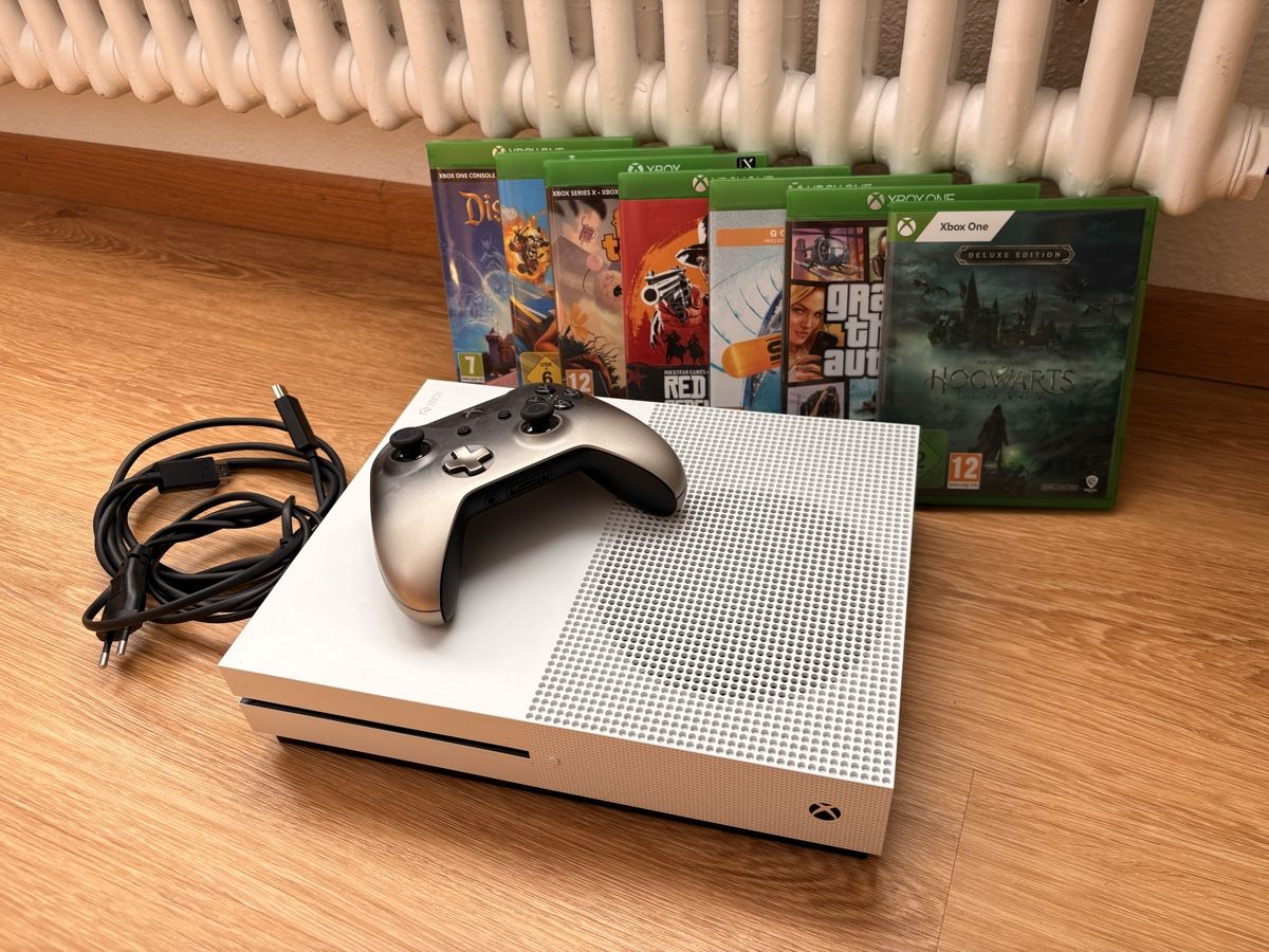 Microsoft Console: Xbox ONE S (inkl. 7 Spiele) – Usato da Saland venduto da FabiolaN