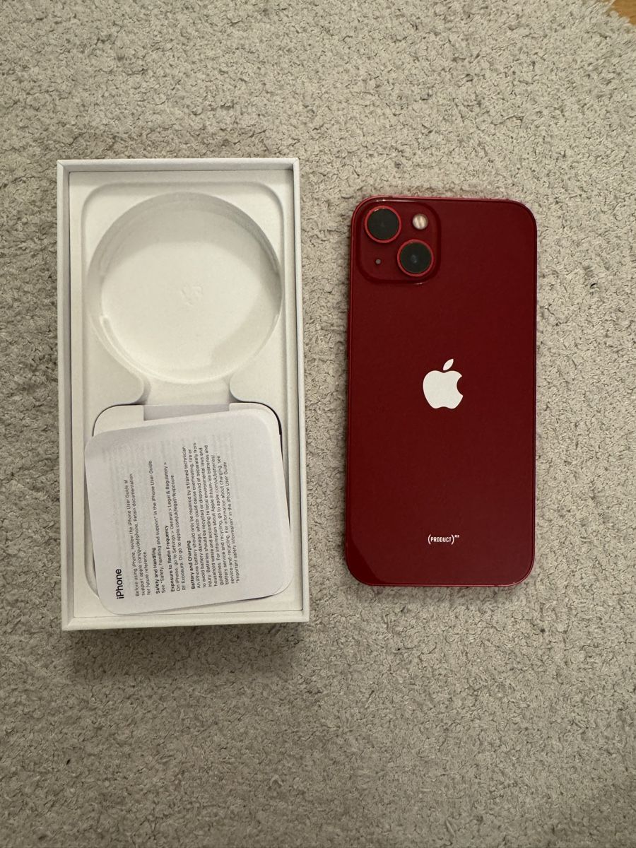Apple Portables: iPhone 13 Rosso  – D'occasion à Faido par sof_6jgl
