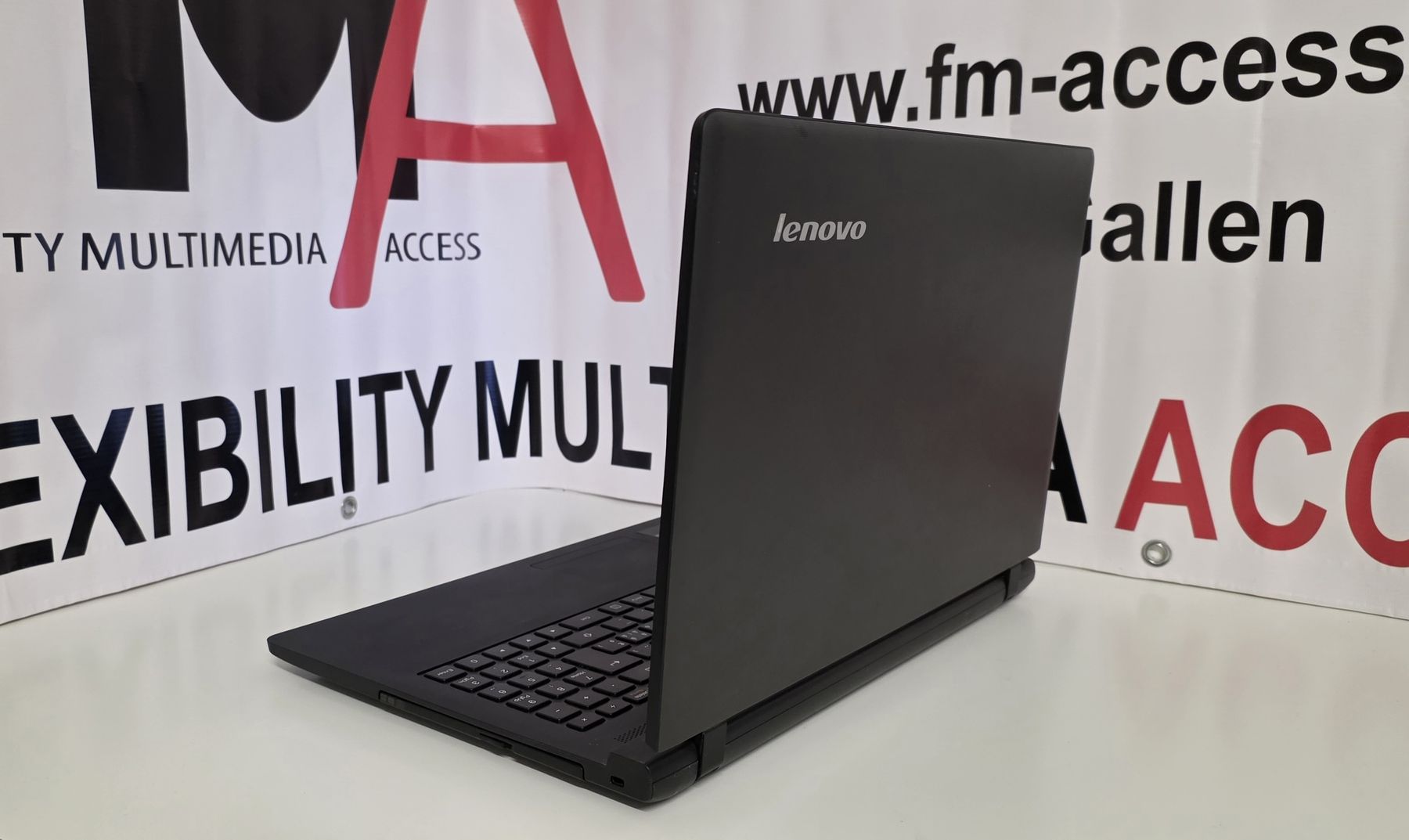 Lenovo Notebook: Lenovo B50-10 Laptop Windows 10 – Usato da St Gallen venduto da FMAccess 3