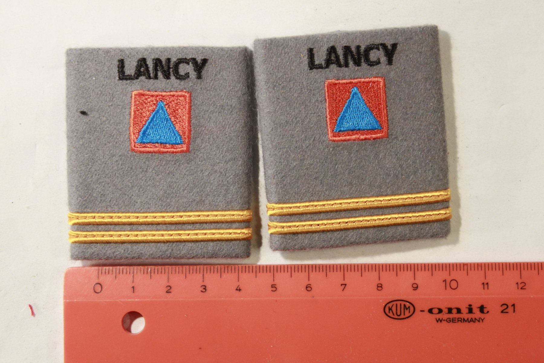 Armée suisse Plaquettes & Badges: Badge LANCY – D'occasion à La plaine par 762