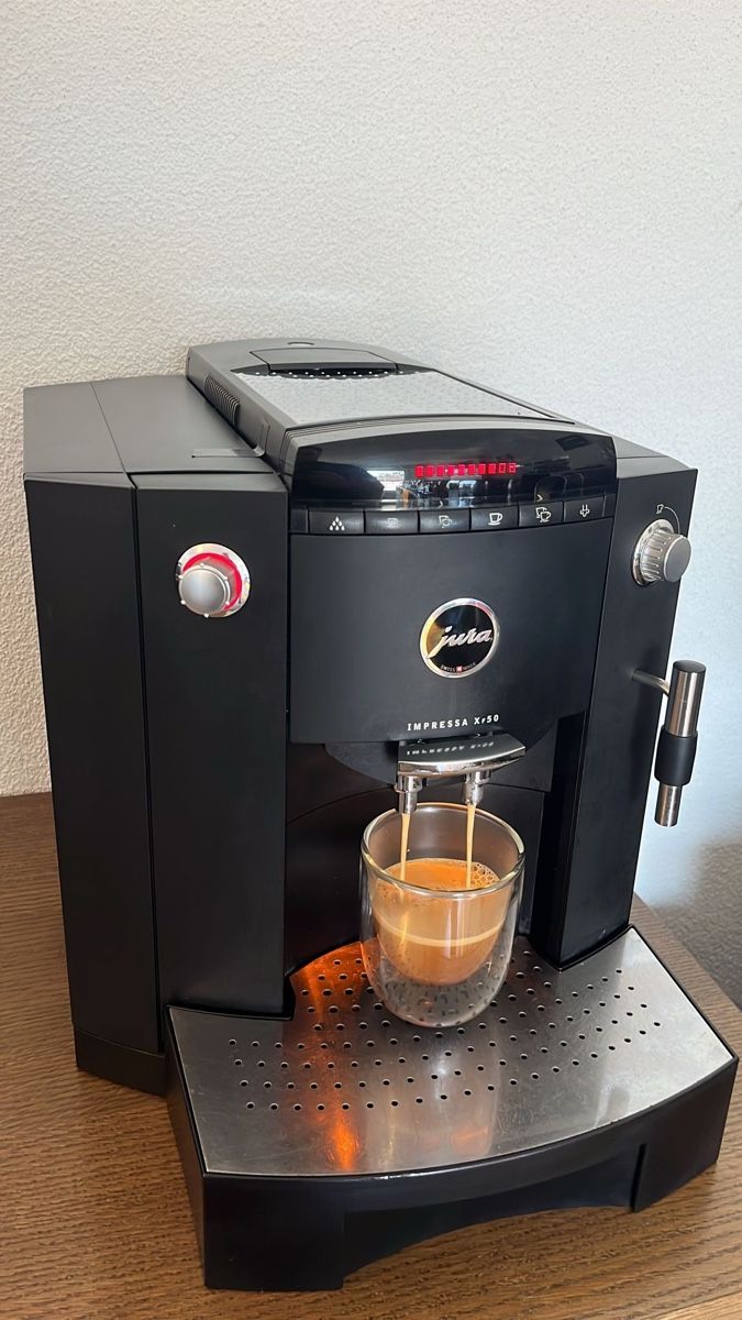 Jura Macchine per caffè & Macchine per espresso: Jura XF50 Kaffeemaschine  – Usato da Root venduto da HHParts 1