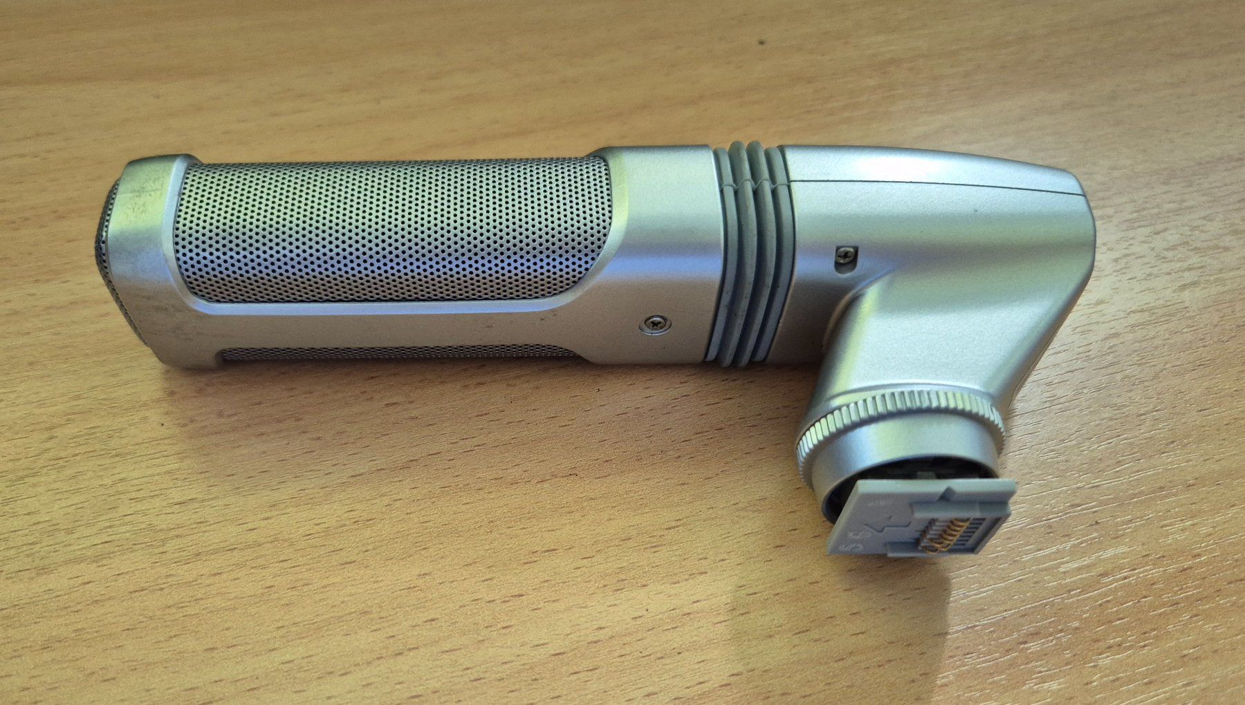 Panasonic Microfoni: Microphone stéréo Panasonic VW-VMH3 – Usato da Biel / Bienne venduto da Fxflo
