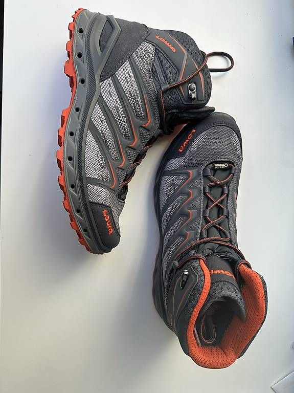 Scarpe da uomo: Leichter Lowa Trekkingschuh  neu – Nuovo e nell'imballaggio originale da Uetendorf venduto da Hou68 1