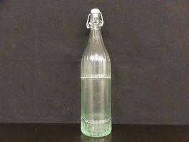 schöne alte Flasche MINERALQUELLE WALZENHAUSEN 1965