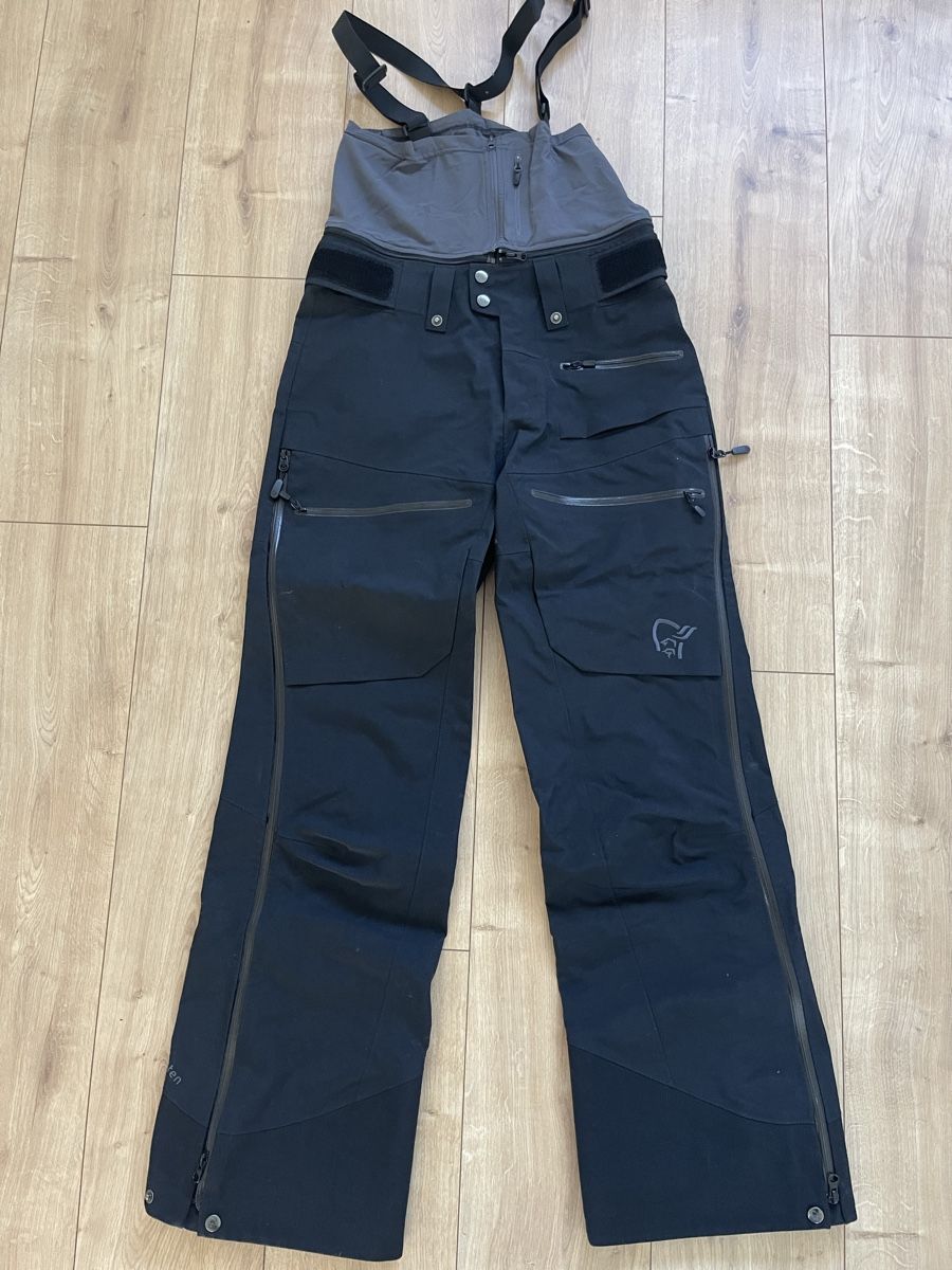 Norrøna Hosen: Neuf - Norrona Lofoten Goretex Pro Men taille S – Neu (gemäss Beschreibung) aus Aproz (Nendaz) von zeavendre