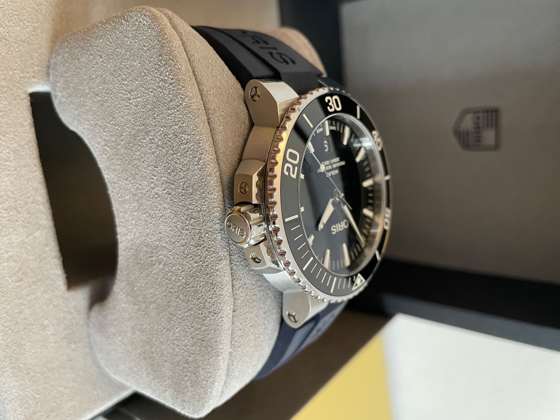 Oris Uhren: Oris Aquis Date – Gebraucht aus Zürich von Dr.Marfan 2