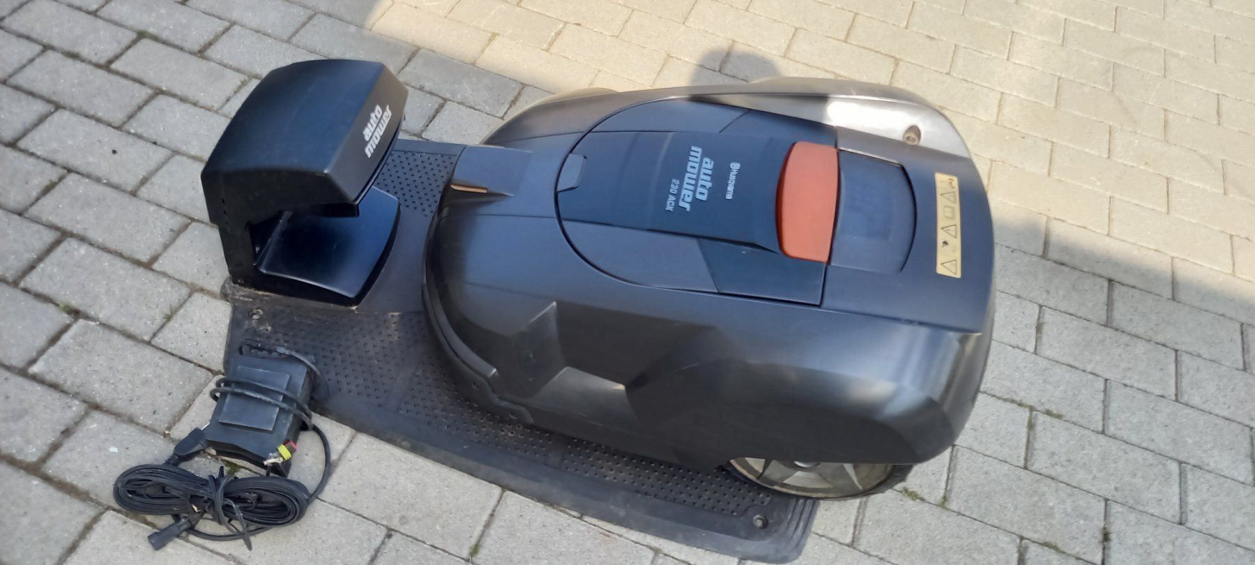 Husqvarna Rasenmäher: Husqvarna automower 230 ACX – Gebraucht aus Grenchen von Asus_