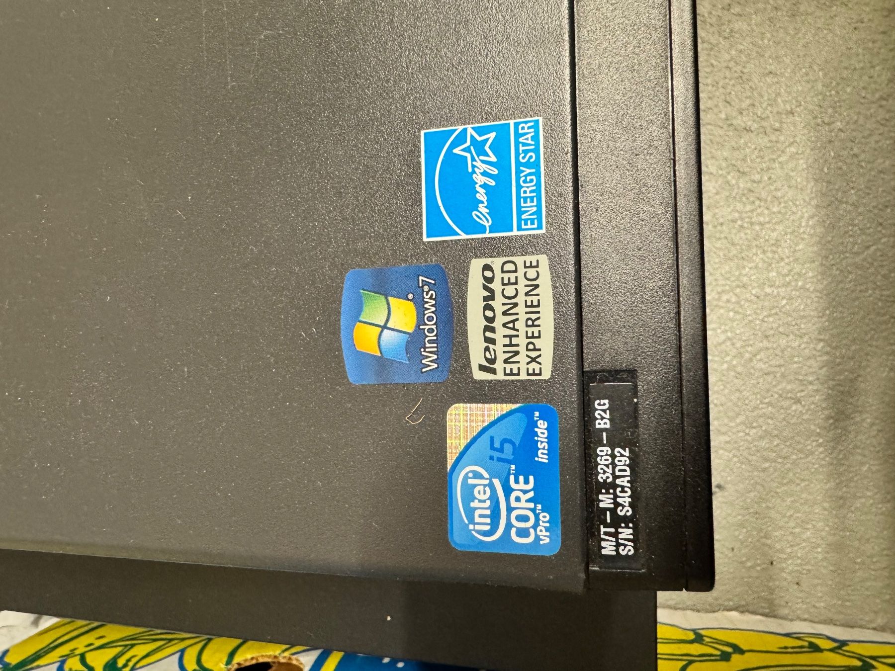 Lenovo Custodie: Lenovo ThinkCentre Gehäuse, leer, aufklappbar – Usato da Kriens venduto da ektahenbuhl 3
