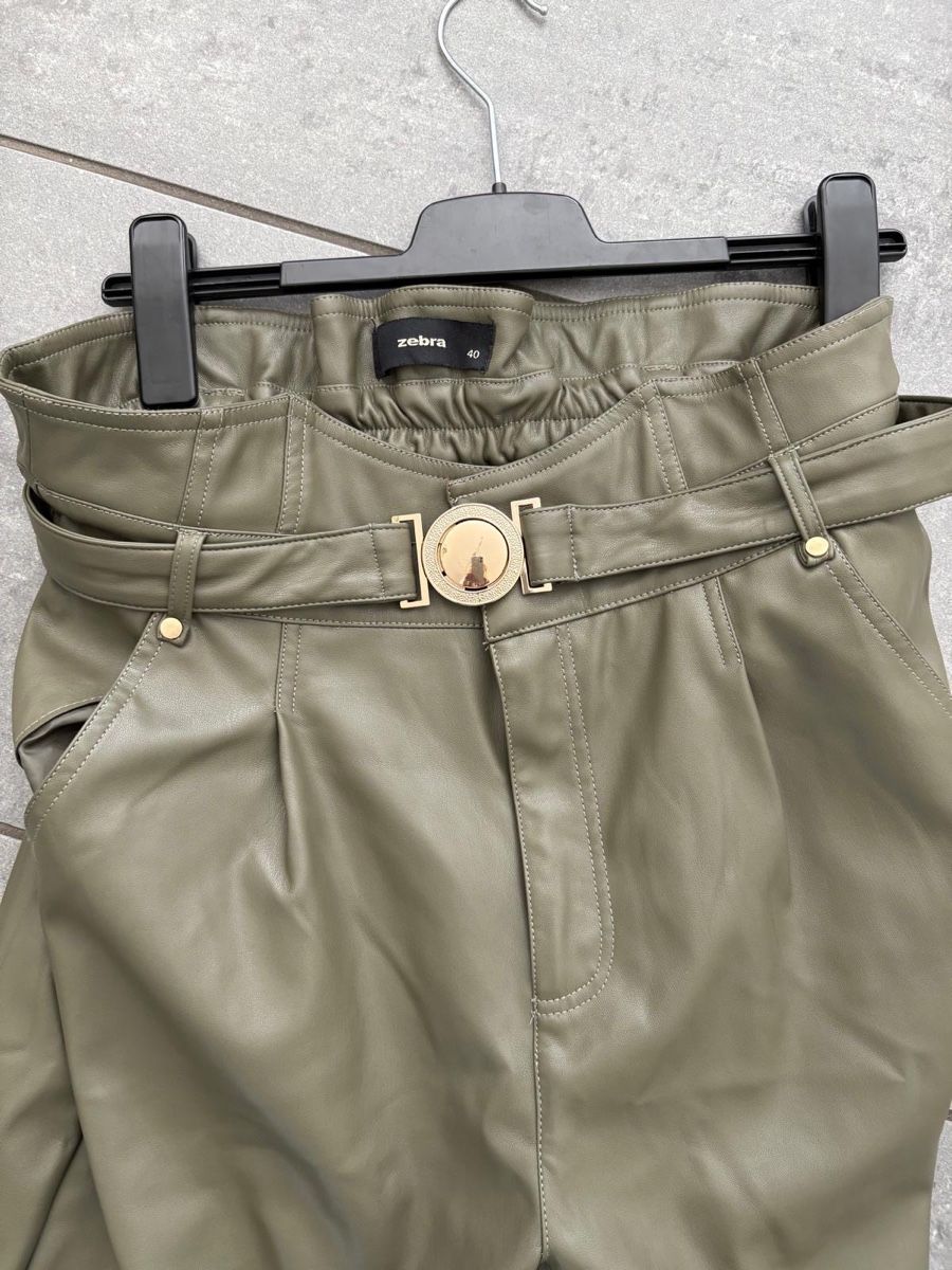 Hosen: Kunstlederhose Gr. 40 – Gebraucht aus Thalwil von Leo33x 3