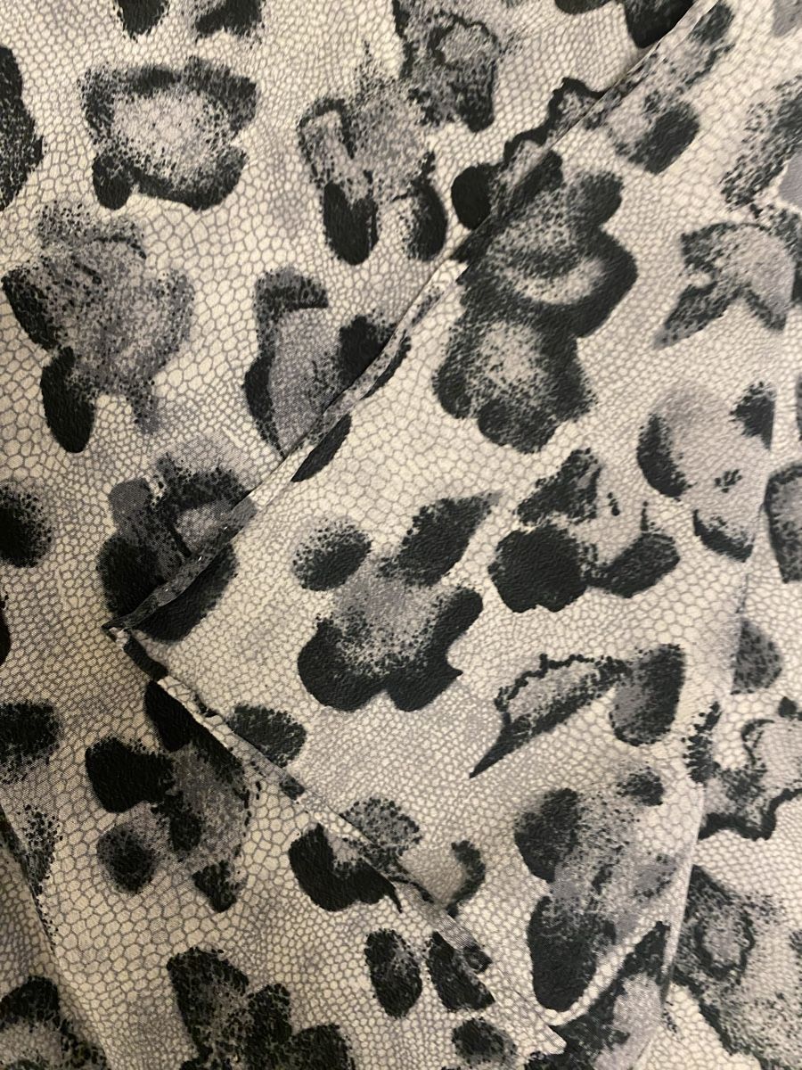 Foulard & Sciarpe: Seiden Schal 🌸 – Usato da Opfikon venduto da Luis144 8