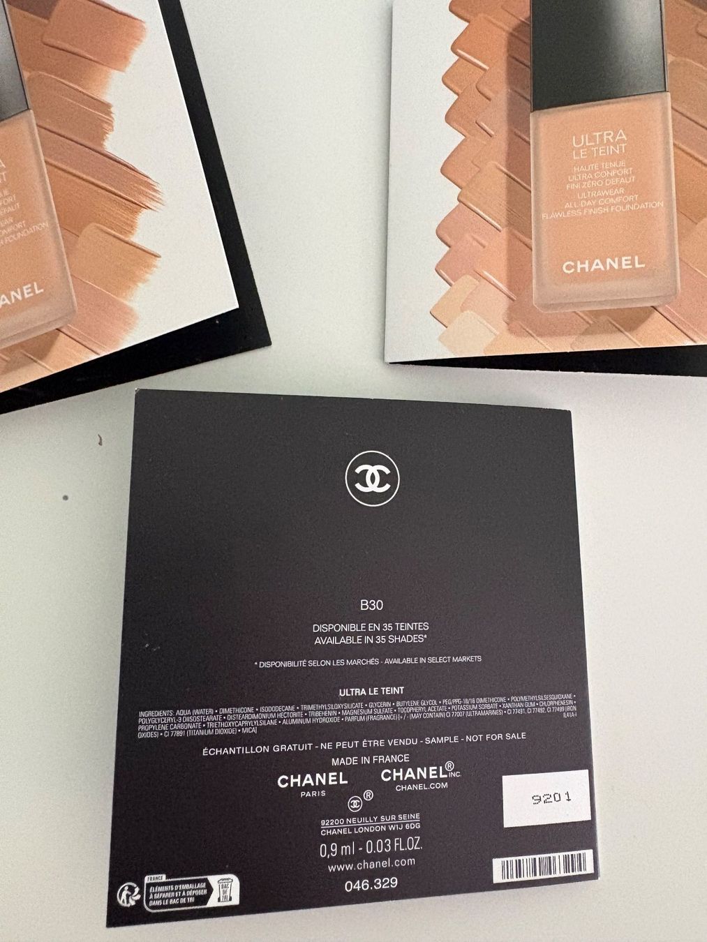Chanel Make-up: 3x Chanel Ultra Le Teint Foundation B30 samples - NEW – Neu und originalverpackt aus Muzzano von Sidney_3 1