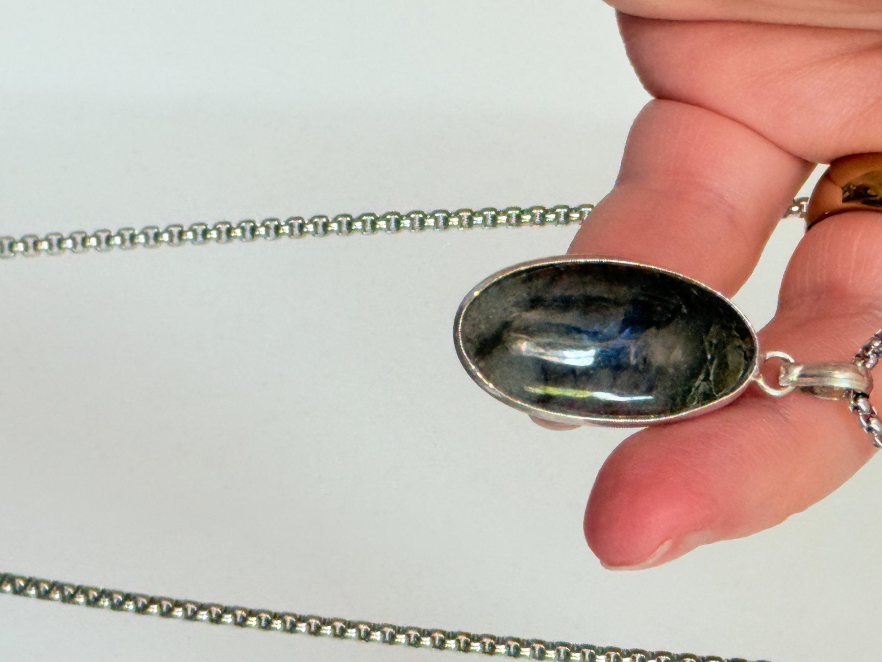 Catenine: Pendentif avec pierre naturelle Labradorit – Nuovo e nell'imballaggio originale da Genève venduto da AWWA 9
