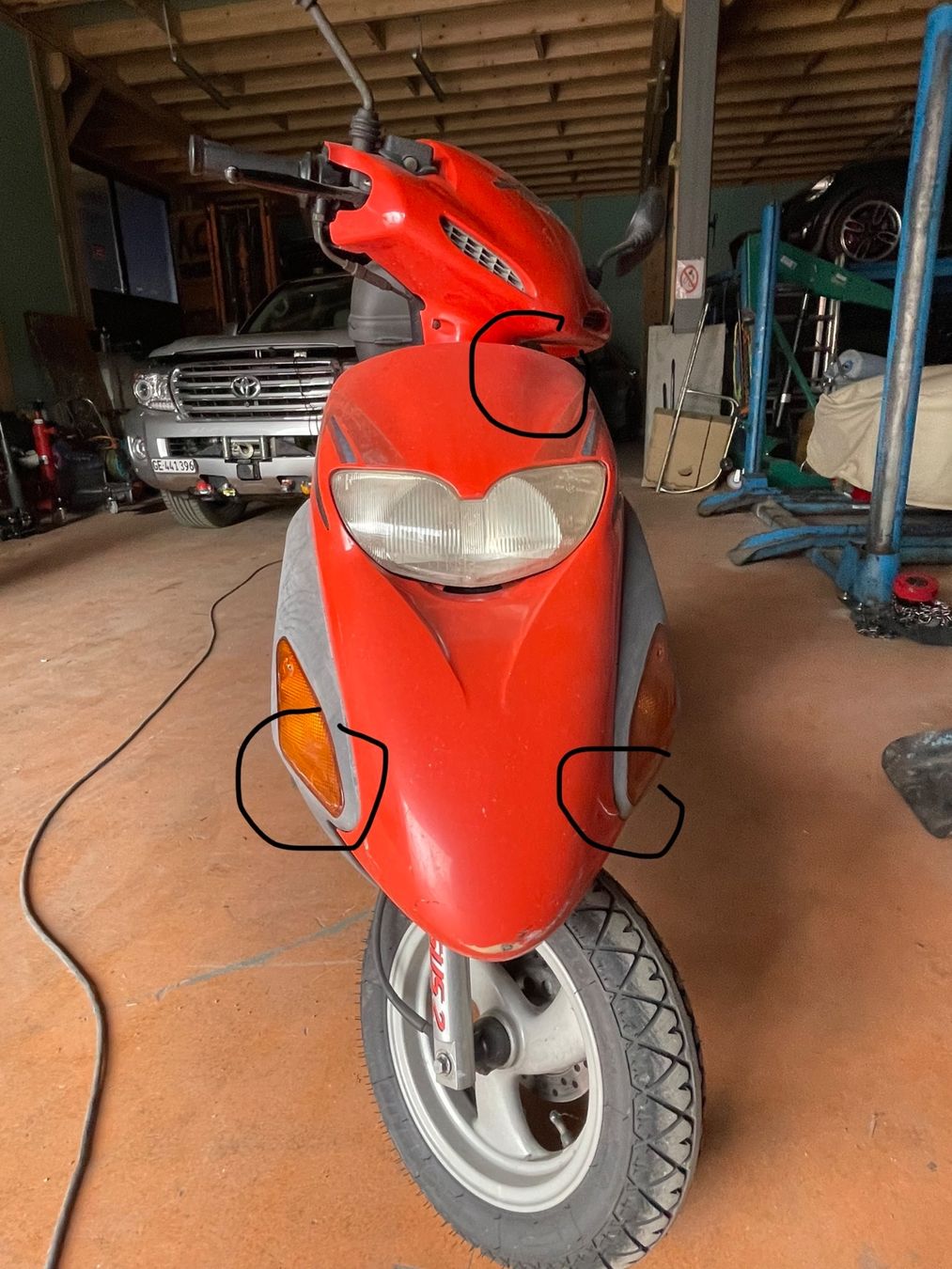 Honda Scooters: SCOOTER HONDA SFX50 – Defekt aus Grand-Lancy von  9