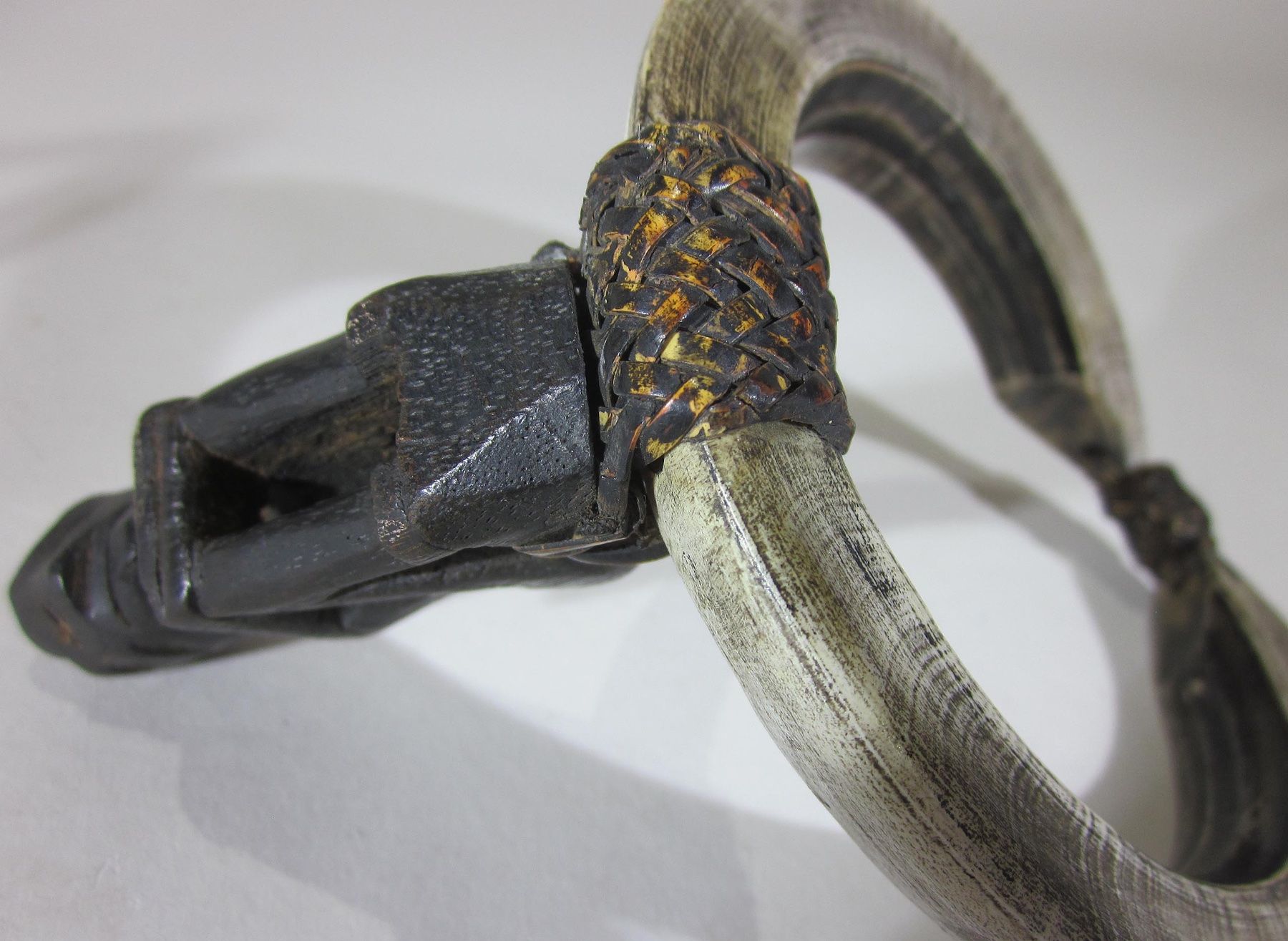 Bracciali & Braccialetti: Alter Bontoc-Oberarmschmuck – Usato da Bäretswil venduto da robsonantik 7