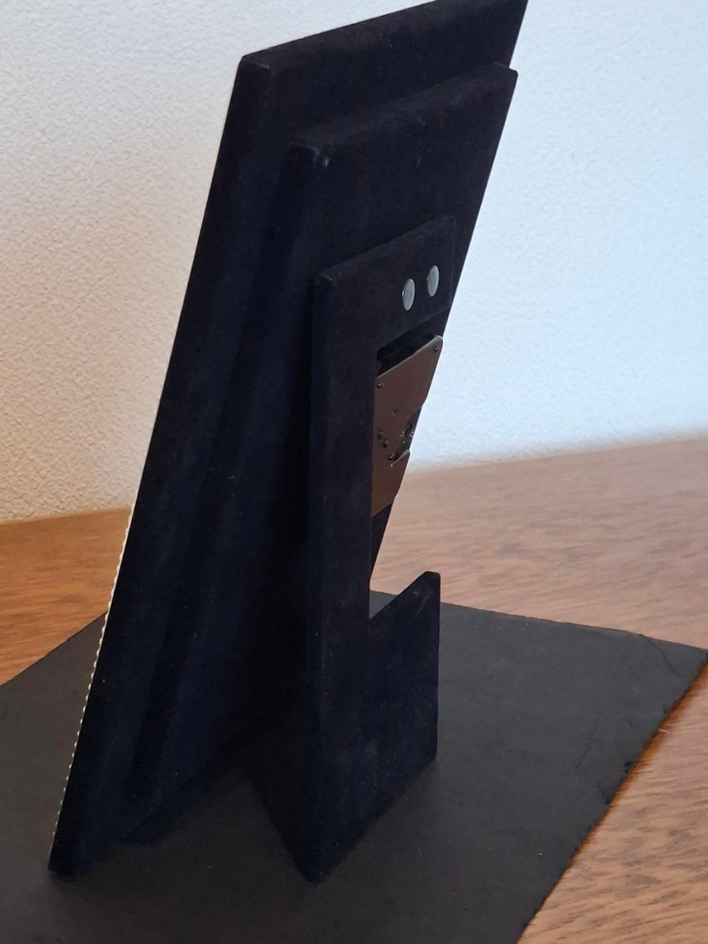 Orologi da terra & Orologi da parete: Tischuhr Quartz mit Silberrahmen, läuft – Usato da Obfelden venduto da Kleha 1
