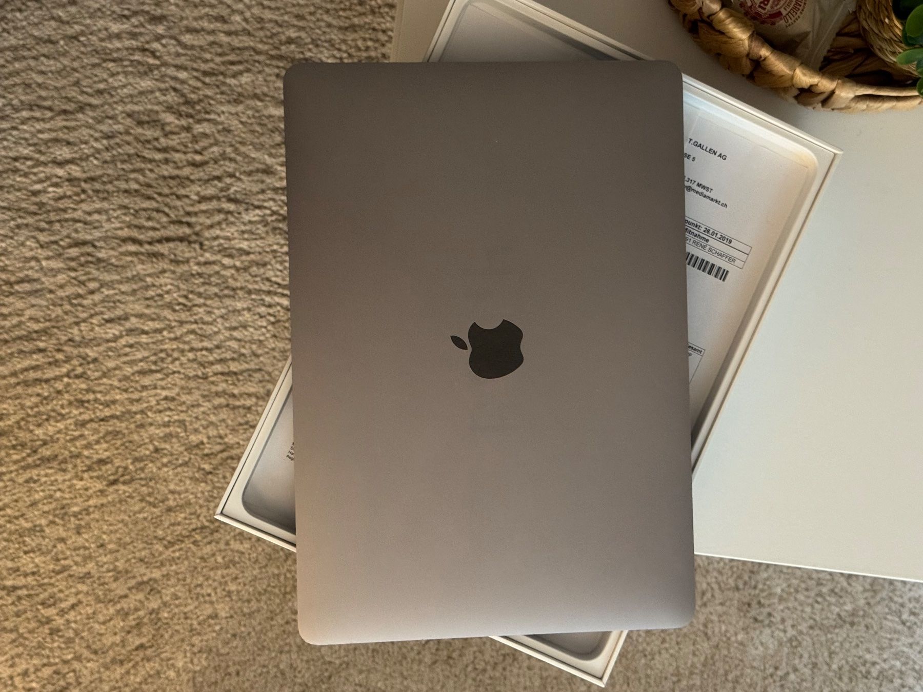 Apple Notebook: Apple MacBook Pro 13", 2.3 GHz Dual-Core Intel Core i5 – Usato da Niederlenz venduto da Motorrad94 3