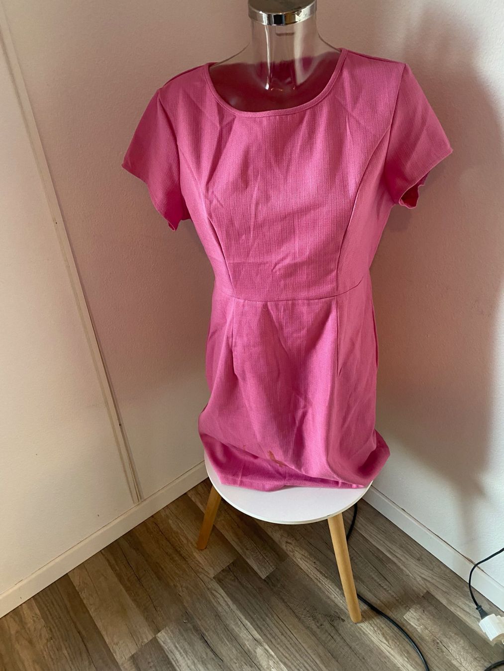 Shein Vestiti: Kleid rosa Grösse L – Usato da Allenwinden venduto da Obalu